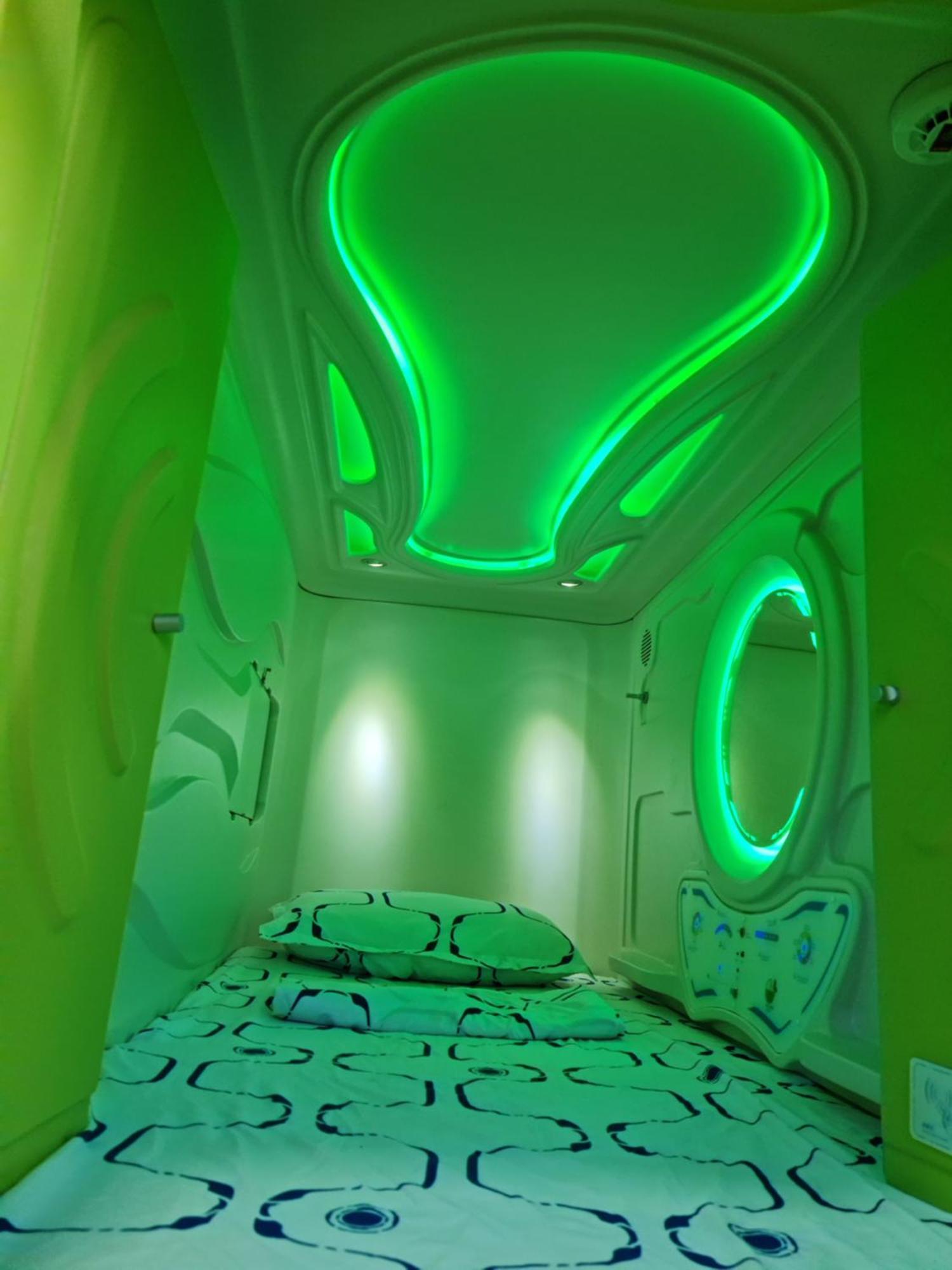 Pupa House - Capsule Hotel - Adults Only Tamarindo Exterior photo